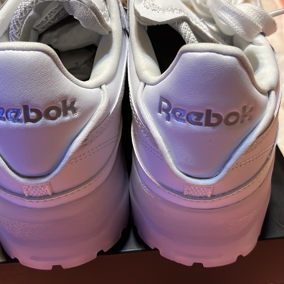 Reebok Footwear - Picture 5 of 12